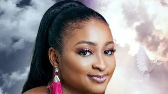 ?At your old age you can?t manage your marital affairs? ? Actress Etinosa blasts Senator Ned Nwoko over comments about Regina Daniels